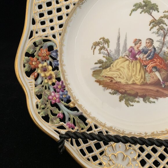 Helena Wolfsohn Reticulated Plate 8.5" Watteau Couple Scene Dresden Germany 2 - Picture 4 of 7